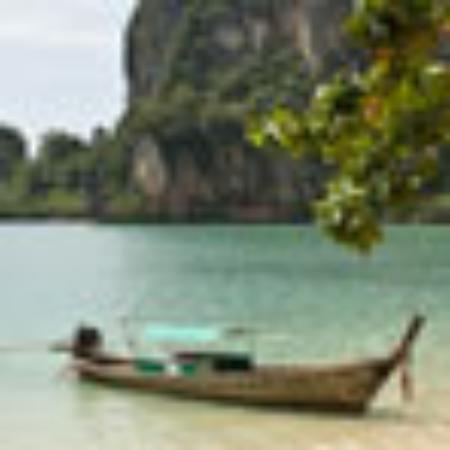 Palau Orient