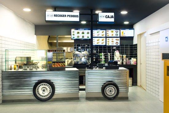 Hotdog & Burger Experience